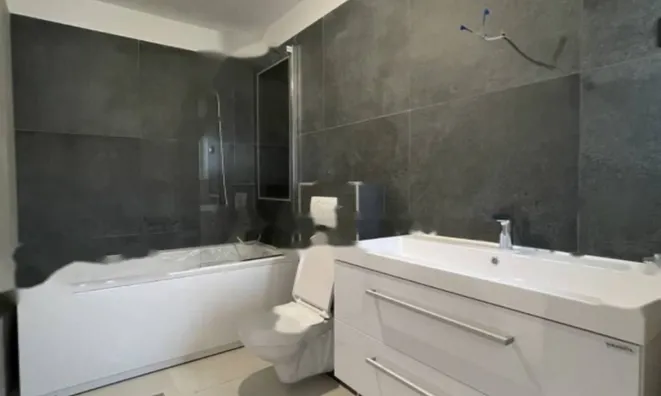 Недвижимость Трёхкомнатная квартира в центре: 15