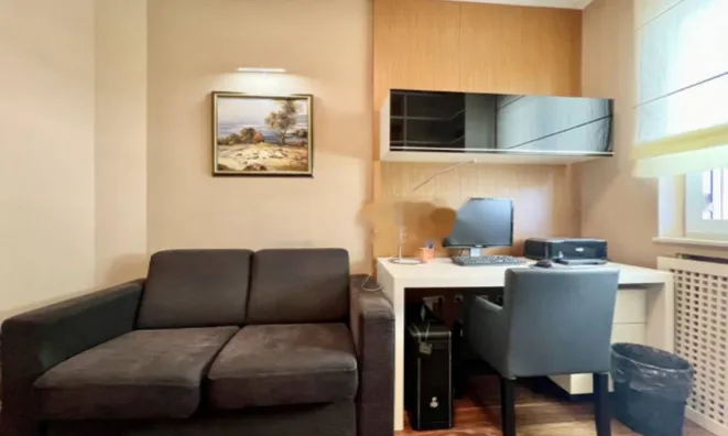 Недвижимость Квартирa 4 комн. в Опации: 15