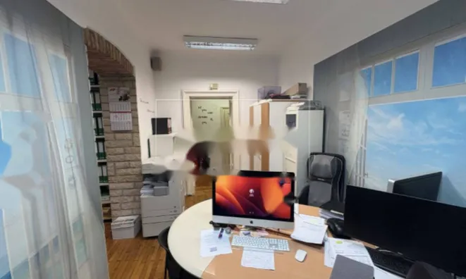 Недвижимость Двухкомнатная квартира в центре: 5