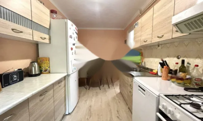 Недвижимость Трехкомнатная квартира Ика: 3