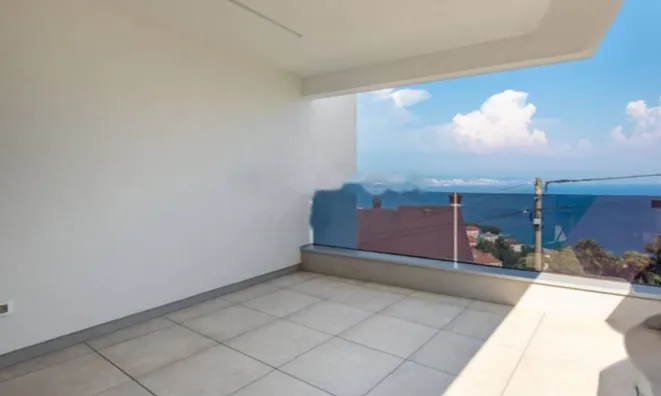 Недвижимость Трехкомнатная квартира Центр: 6