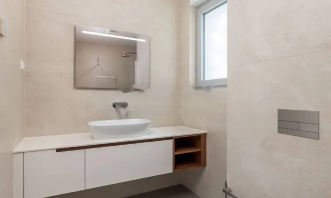 Недвижимость Трехкомнатная квартира Центр: 14