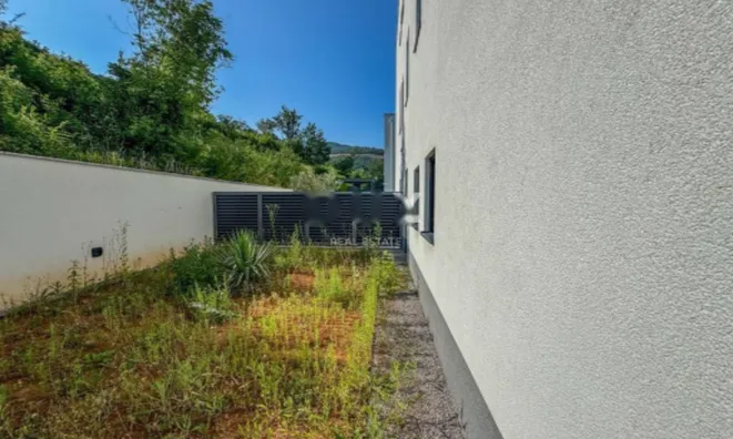 Недвижимость Квартирный дом в центре Опатии: 18