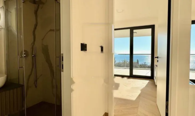 Недвижимость Двухкомнатная квартира, Опатия.: 10