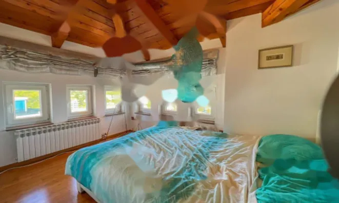 Недвижимость Трёхкомнатная квартира в центре: 16