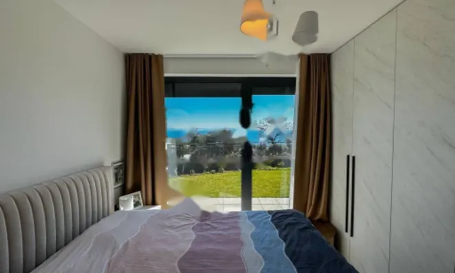 Недвижимость Трёхкомнатная квартира в центре: 11