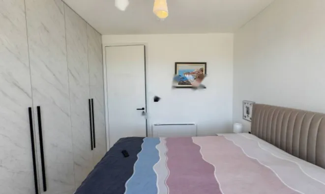 Недвижимость Трёхкомнатная квартира в центре: 12