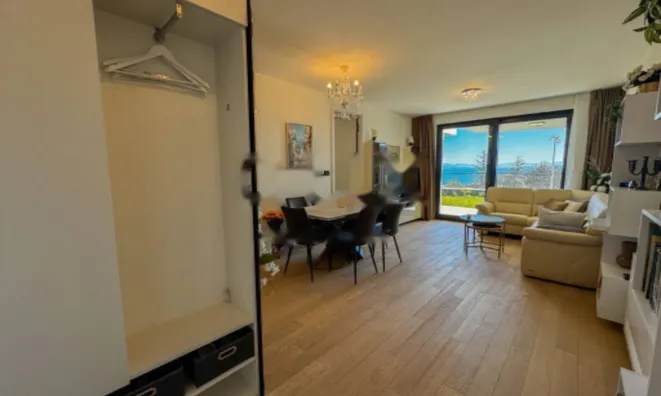 Недвижимость Трёхкомнатная квартира в центре: 14