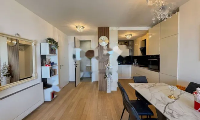 Недвижимость Трёхкомнатная квартира в центре: 18