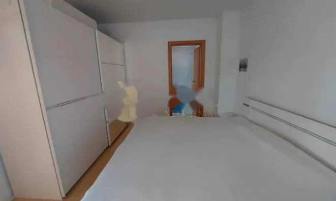 Недвижимость Трехкомнатная квартира, Опатия: 12