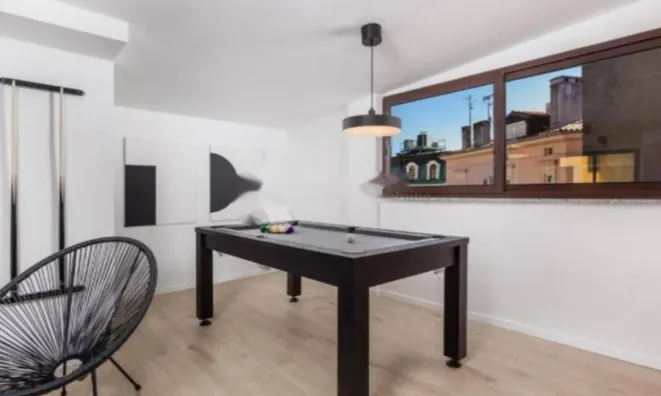 Недвижимость Трехкомнатная квартира, центр: 14