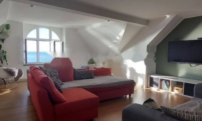 Недвижимость Четырёхкомнатная квартира в центре: 4