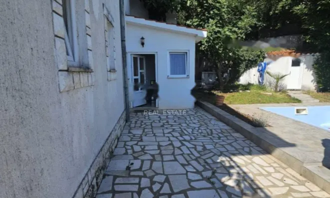 Недвижимость Четырехкомнатная квартира в центре Опатии: 16