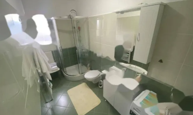 Недвижимость Трехкомнатная квартира, центр: 15