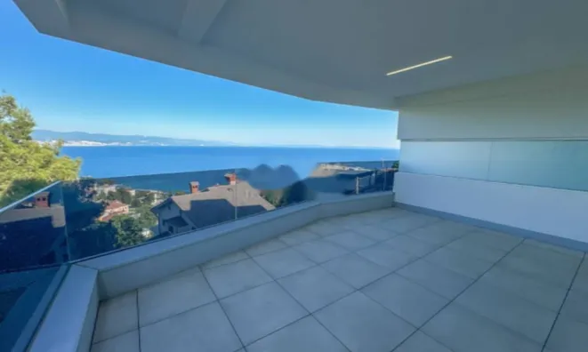 Недвижимость Трехкомнатная квартира Центр: 16