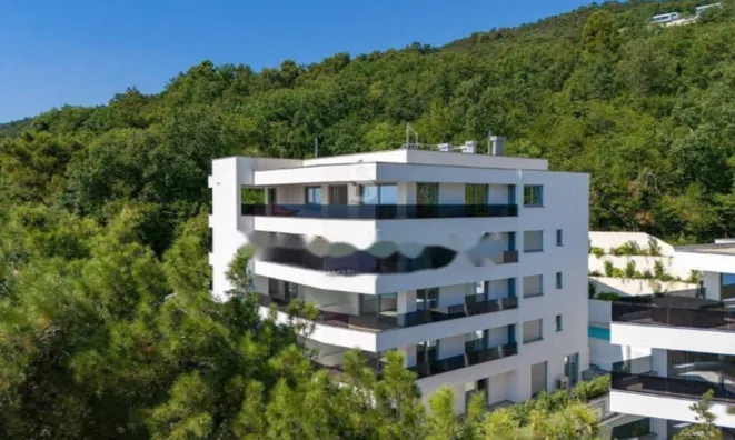 Недвижимость Четырехкомнатная квартира в центре Опатии: 4