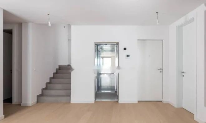 Недвижимость Четырехкомнатная квартира в центре Опатии: 23