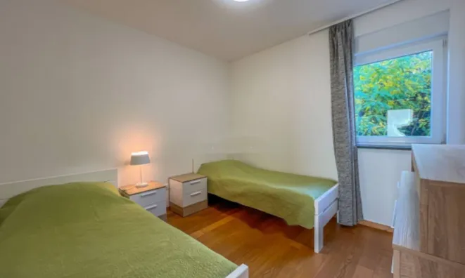 Недвижимость Трёхкомнатная квартира в Опатии: 13