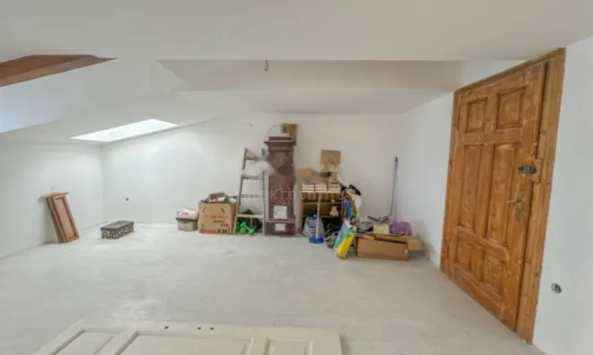 Недвижимость Четырехкомнатная квартира в Центре: 8