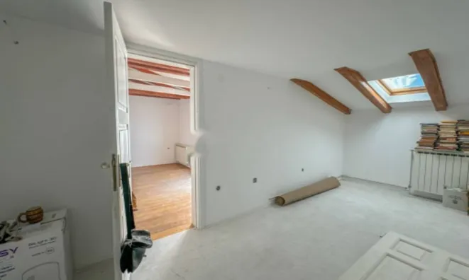 Недвижимость Четырехкомнатная квартира в Центре: 10