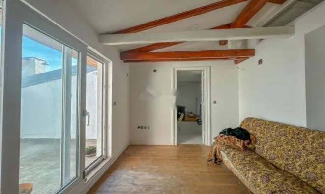 Недвижимость Четырехкомнатная квартира в Центре: 18