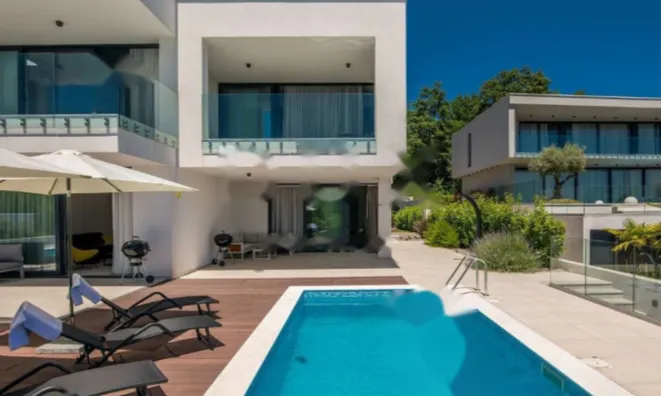 Недвижимость Семейный дом 247 м² в Центре: 2