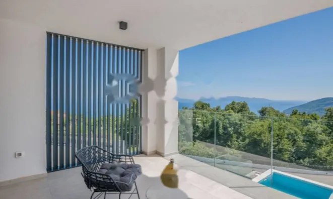 Недвижимость Семейный дом 247 м² в Центре: 15