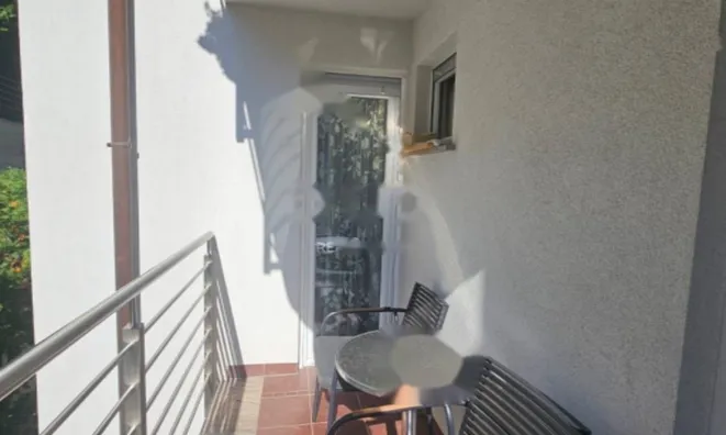 Недвижимость Трёхкомнатная квартира, Центр: 15