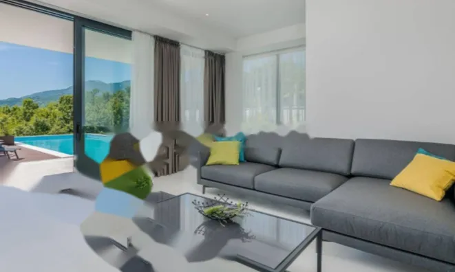 Недвижимость Новое семейное жилье в центре: 3