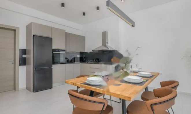 Недвижимость Новое семейное жилье в центре: 5