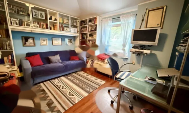 Недвижимость Трехкомнатная квартира центр: 9