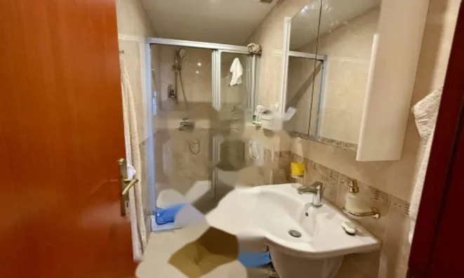 Недвижимость Трехкомнатная квартира центр: 11