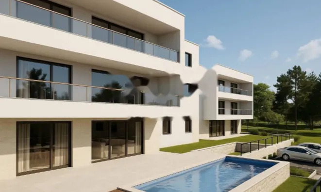 Недвижимость Четырехкомнатная квартира, центр: 7