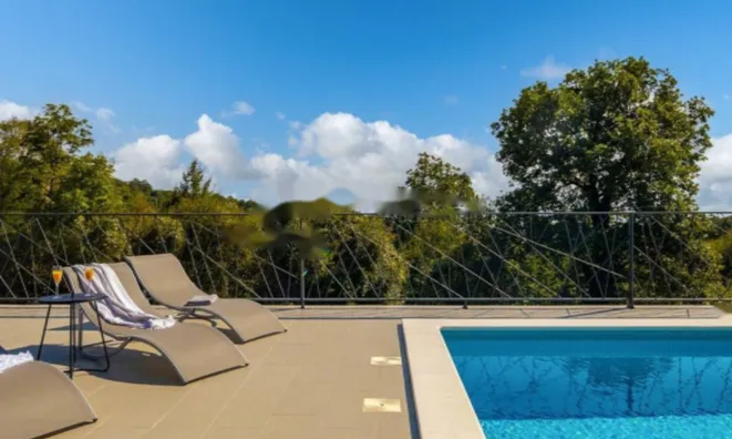 Недвижимость Современная Вилла в Опатии: 1