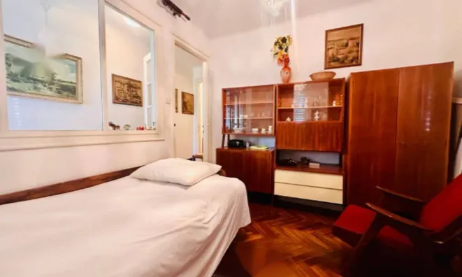 Недвижимость Двухкомнатная квартира, Центр: 6