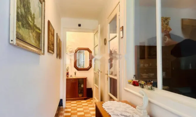 Недвижимость Двухкомнатная квартира, Центр: 11