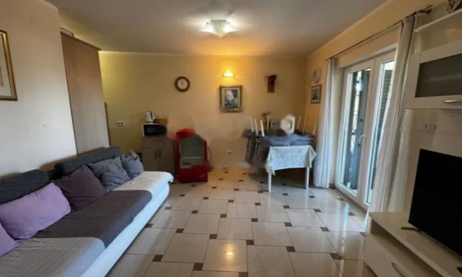 Недвижимость Трёхкомнатная квартира в Центре: 1