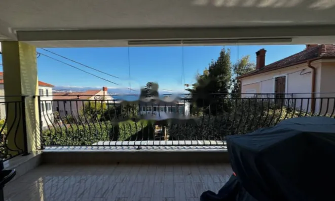 Недвижимость Трёхкомнатная квартира в Центре: 3