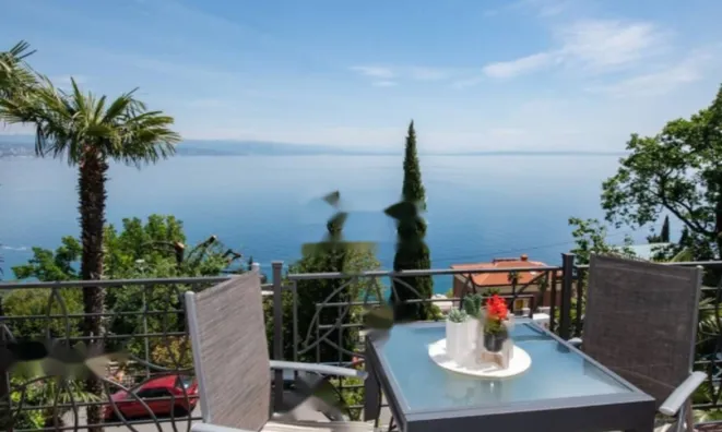 Недвижимость Четырехкомнатная квартира в центре Опатии: 2