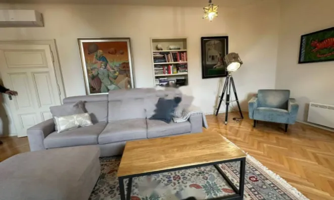 Недвижимость Четырехкомнатная квартира в Центре: 4