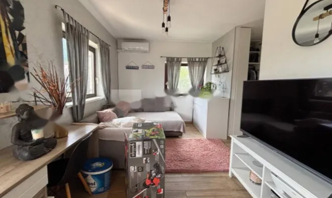 Недвижимость Четырехкомнатная квартира в Опатии: 1