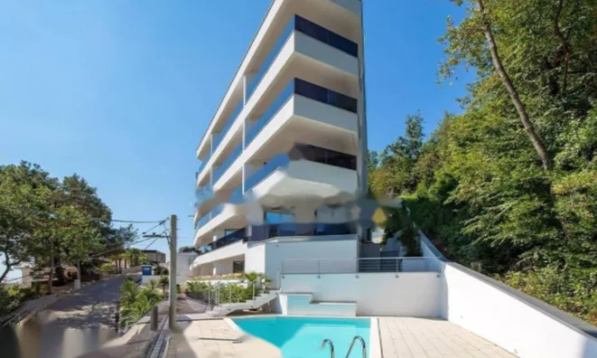 Недвижимость Четырехкомнатная квартира в Центре, Опатия: 14