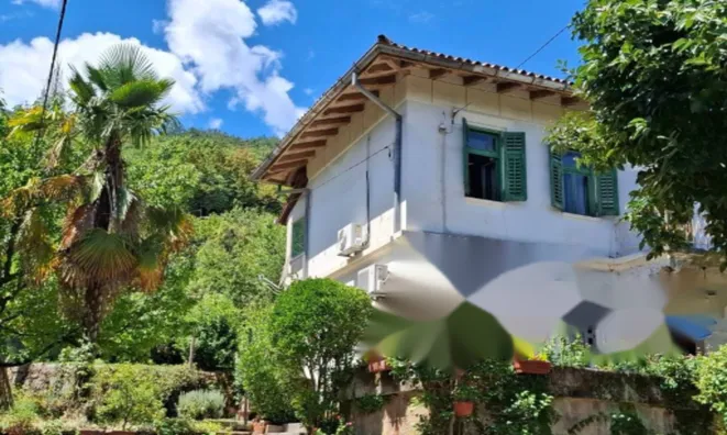 Недвижимость Квартира для ремонта в Центре: 1