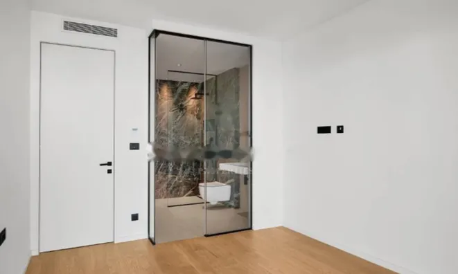 Недвижимость Четырехкомнатная квартира, Центр, Опатия: 18