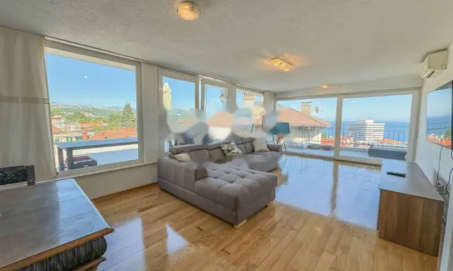 Недвижимость Четырёхкомнатная квартира в центре Опатии: 5