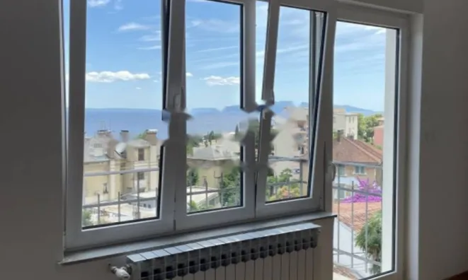 Недвижимость Четырёхкомнатная квартира в центре Опатии: 16