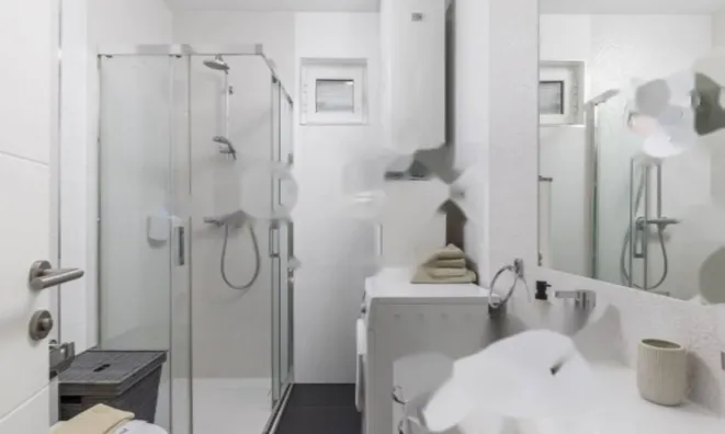 Недвижимость Трехкомнатная квартира Центр: 17