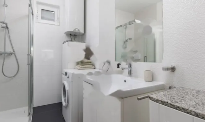 Недвижимость Трехкомнатная квартира Центр: 18