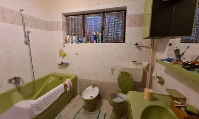 Недвижимость Четырёхкомнатная квартира, Опа́тия, Центр: 8