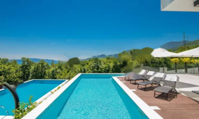 Недвижимость Новое жилье в центре Опатии: 4